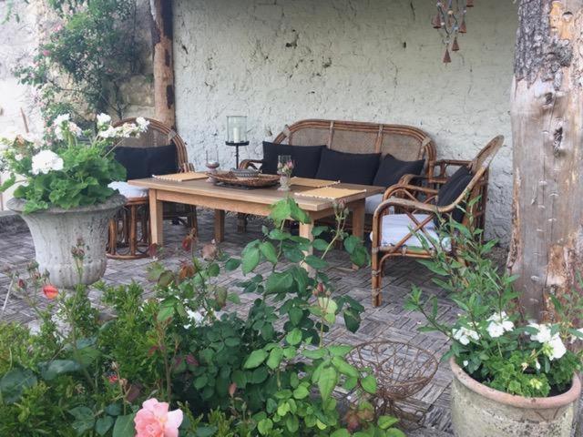 Chez Brown Bed & Breakfast Saint-Thomas-de-Cônac Eksteriør bilde