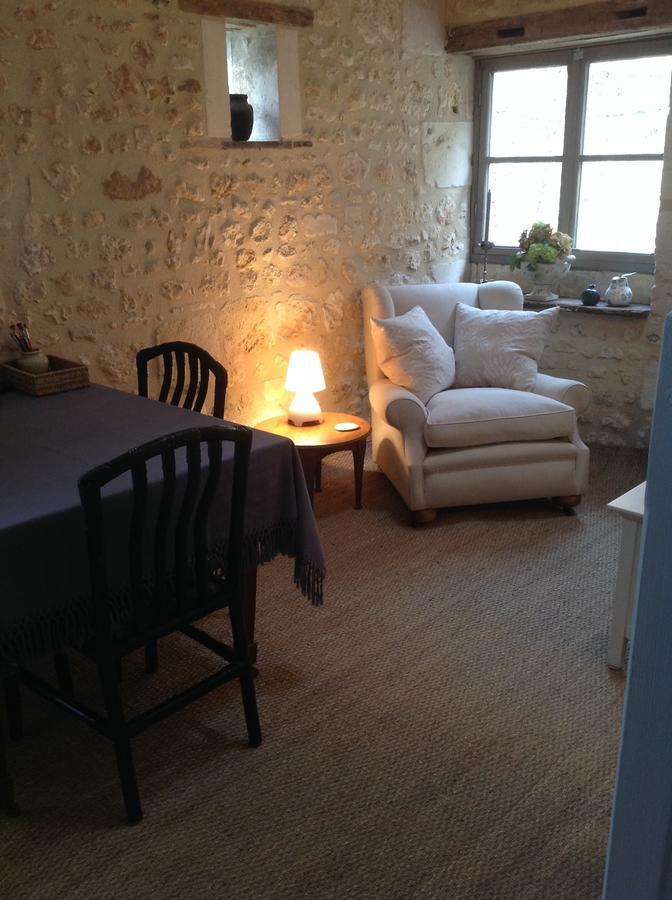 Chez Brown Bed & Breakfast Saint-Thomas-de-Cônac Eksteriør bilde