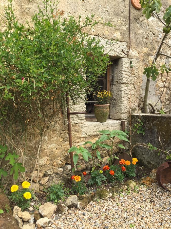 Chez Brown Bed & Breakfast Saint-Thomas-de-Cônac Eksteriør bilde